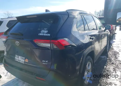 2021 Toyota Rav4 Xle from USA, damaged, VIN JTMP1RFVXMD069375